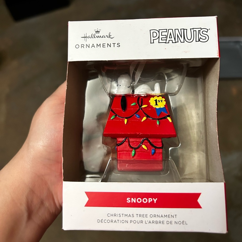 Peanut-Snoopy-Hallmark Festive Red and White Ornament